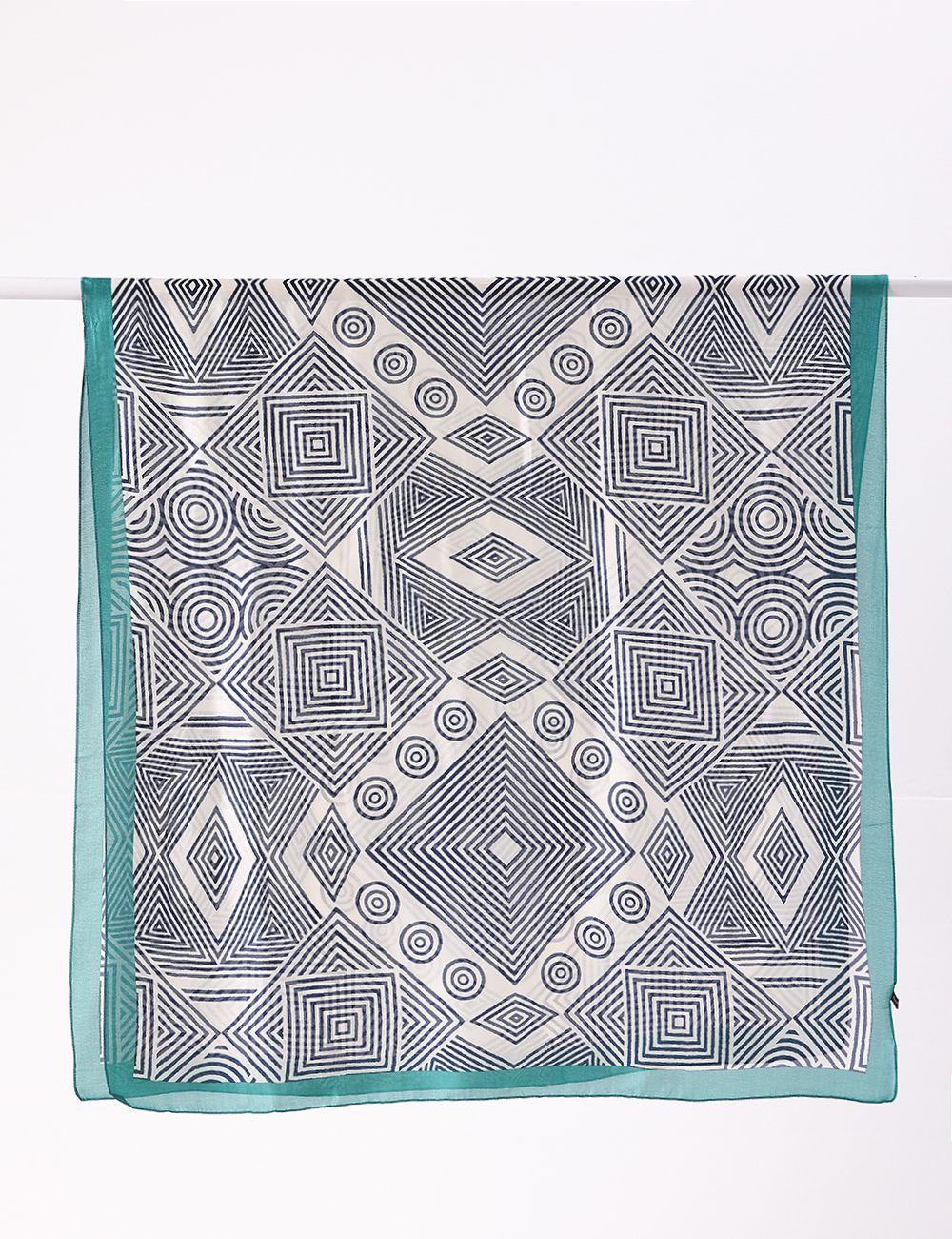 Navy & Beige Geometric Hijab