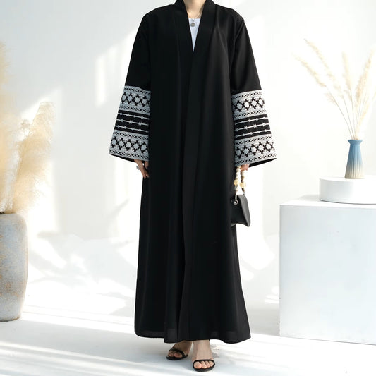 Embroidered Sleeve Linen Abaya - Chaddors