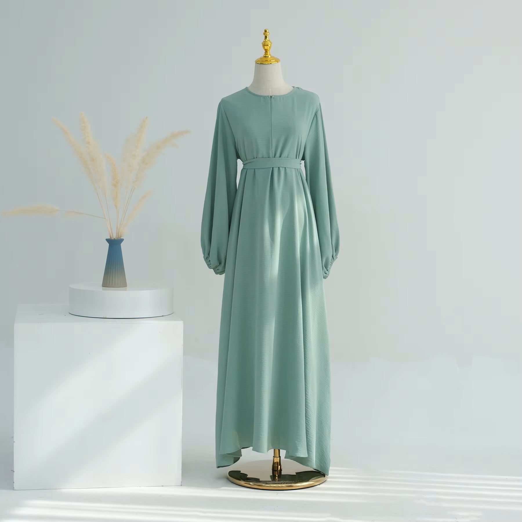 Front Zipper Light Green Abaya Dress Chaddors Front Zipper Light Green Abaya Dress Chaddors