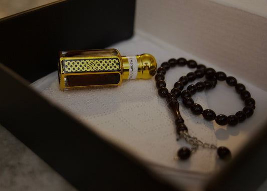 Barakah Box for Him (Al Haramain Mukhallat) - Chaddors