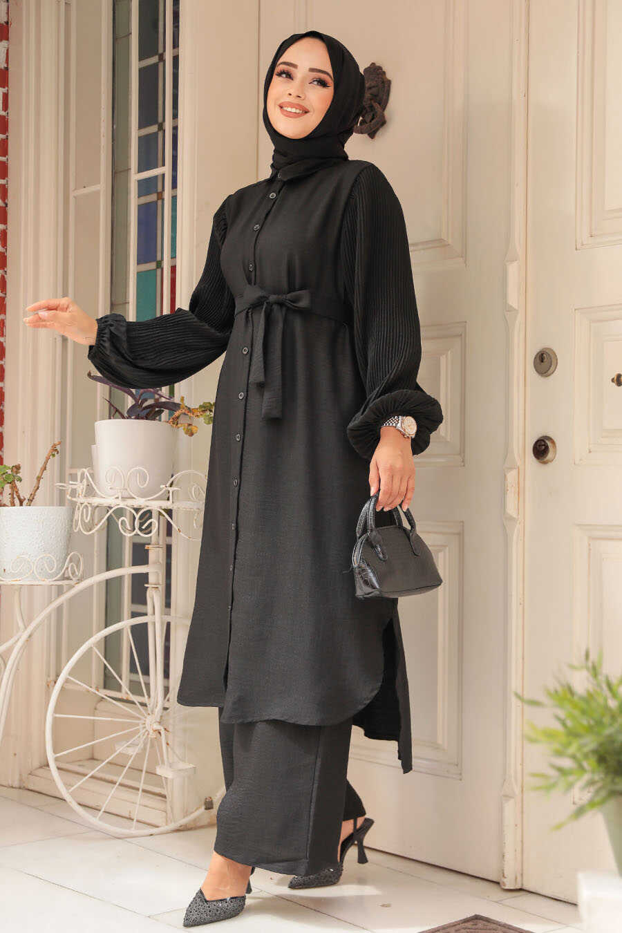 Black 2 Piece Turkish Suit
