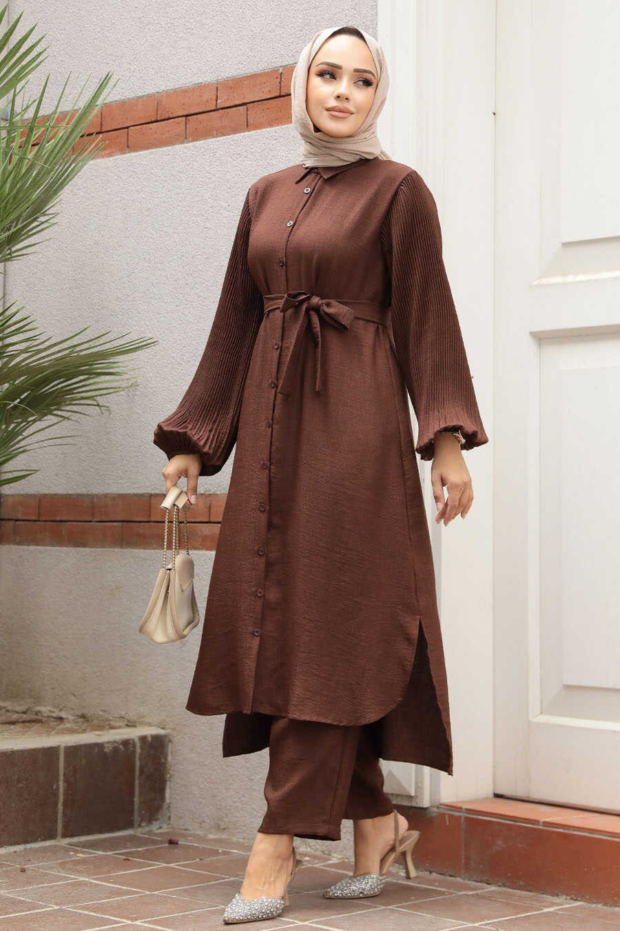 Chocolate 2 Piece Turkish Suit