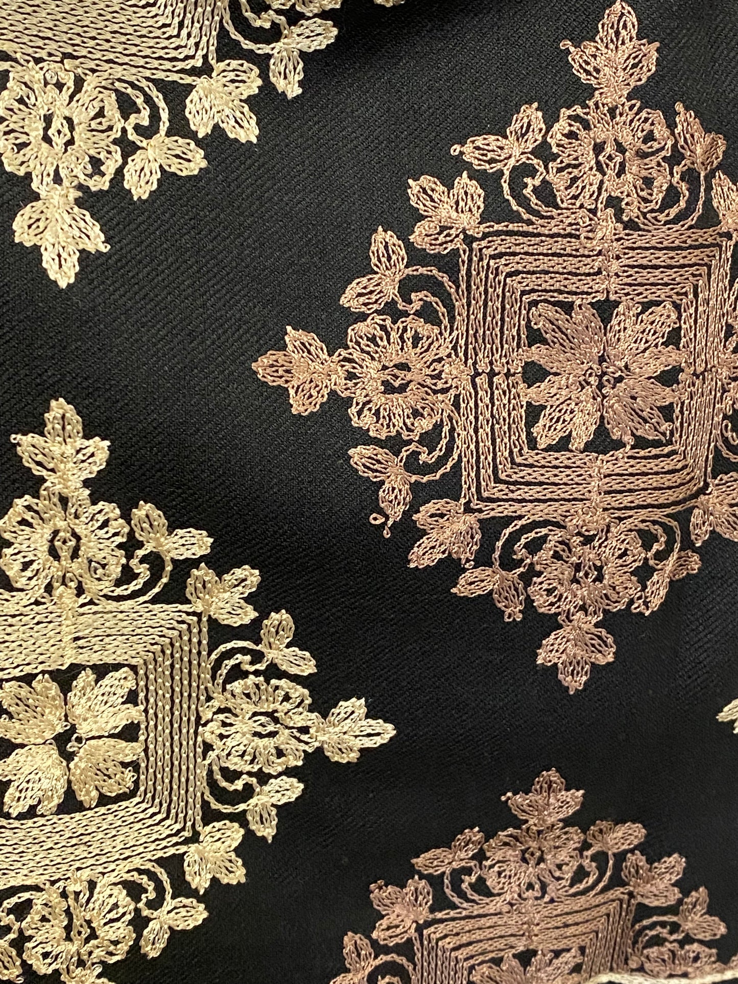 Annie Pure Pashmina Embroidered Shawl