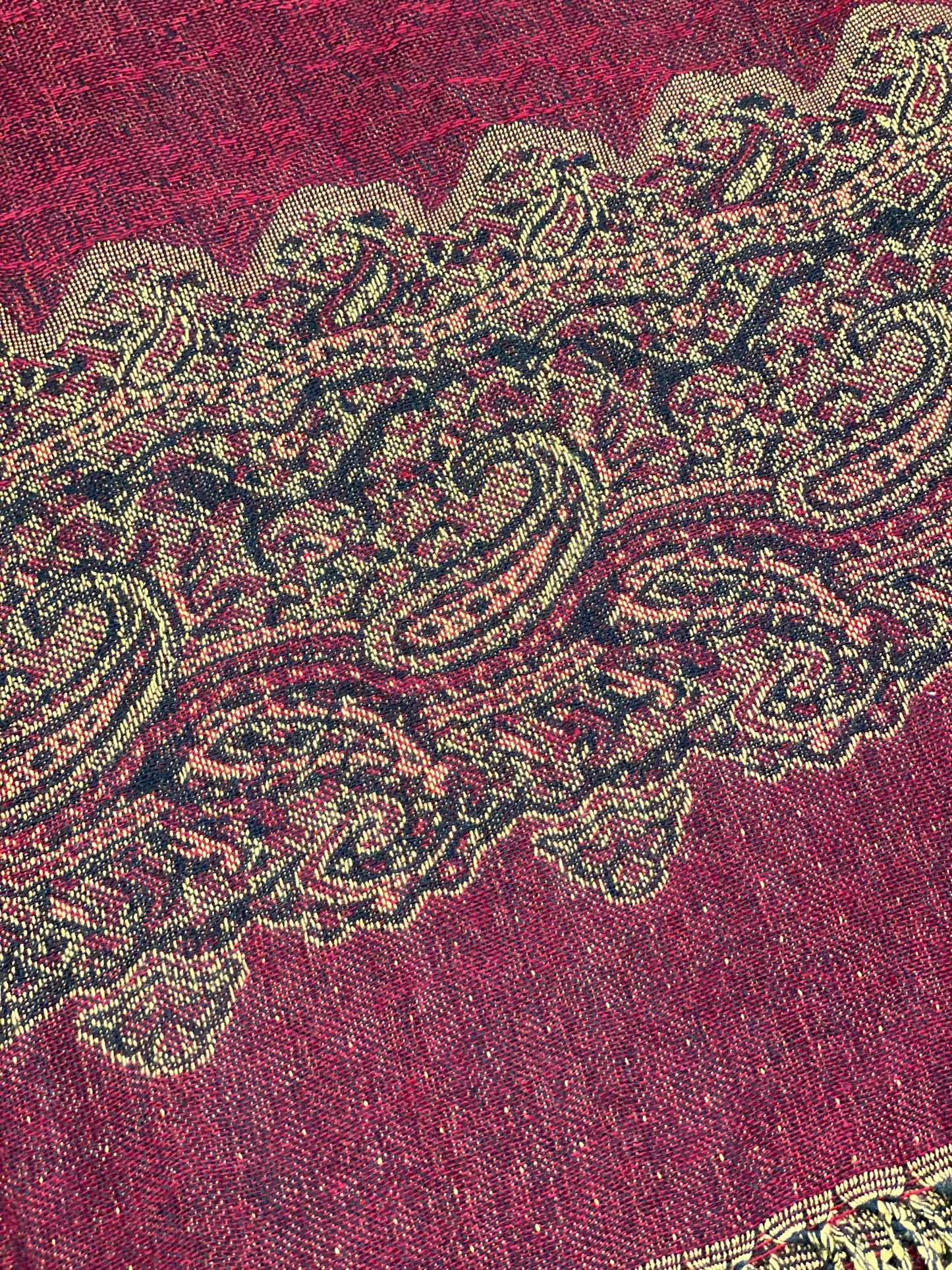 Maroon Border Pashmina