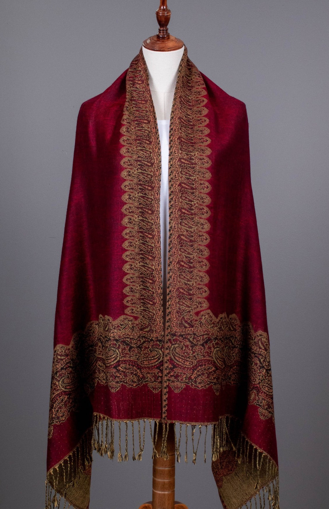 Maroon Border Pashmina