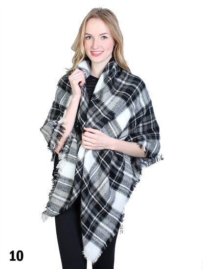 Black/White Plaid Blanket Scarf - Chaddors