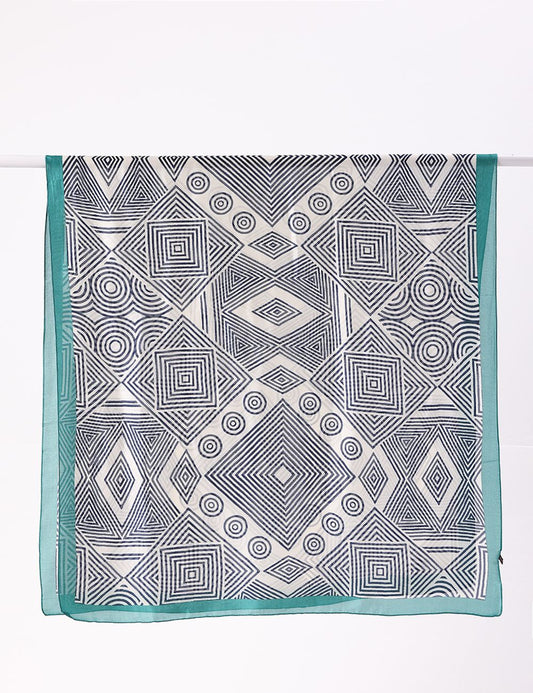 Navy & Beige Geometric Hijab