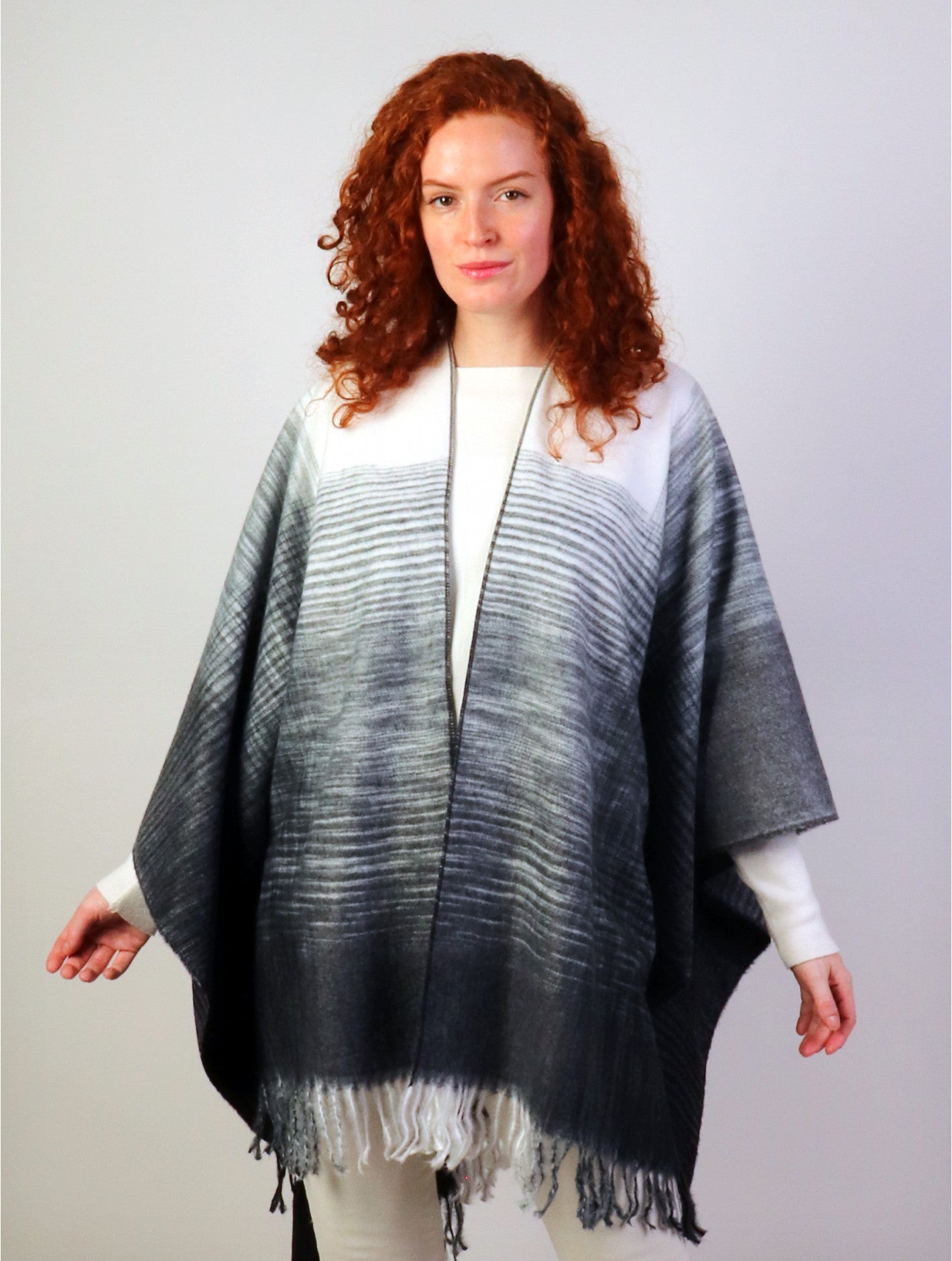 Gray Gradient Pattern Cape - Chaddors