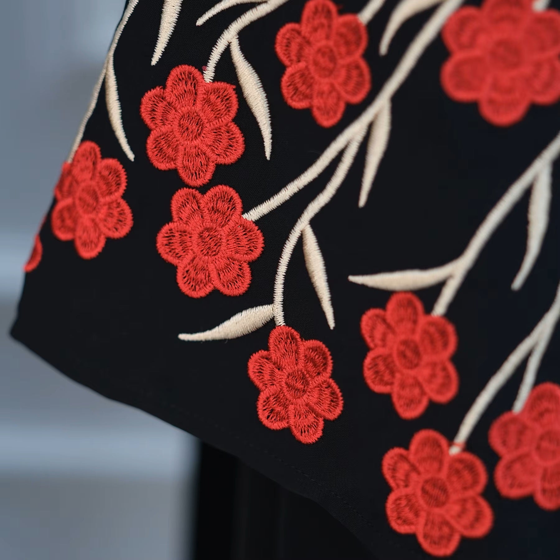 Kimono Abaya – Floral Embroidered Sleeves - Chaddors