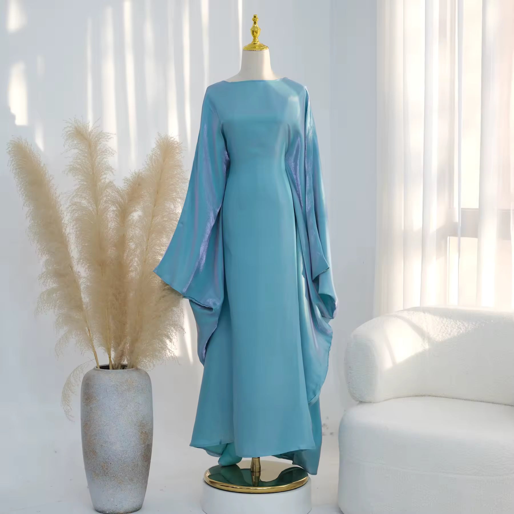 Bat Sleeve Abaya - Chaddors