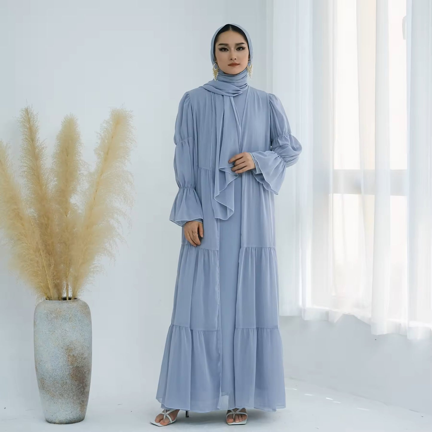 Light Gray Chiffon Open Abaya + Inner Dress – 2‑Piece Set