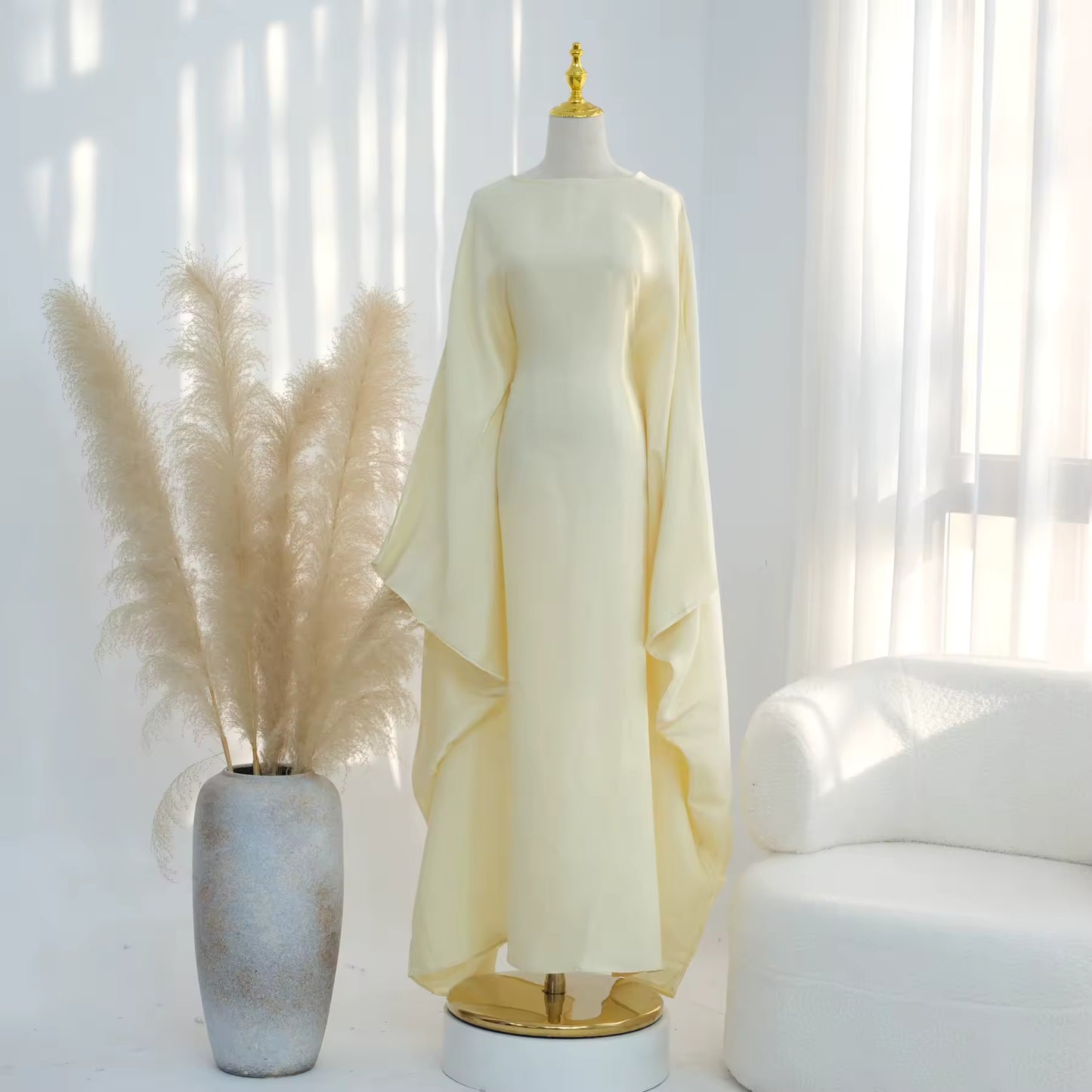 Bat Sleeve Abaya - Chaddors