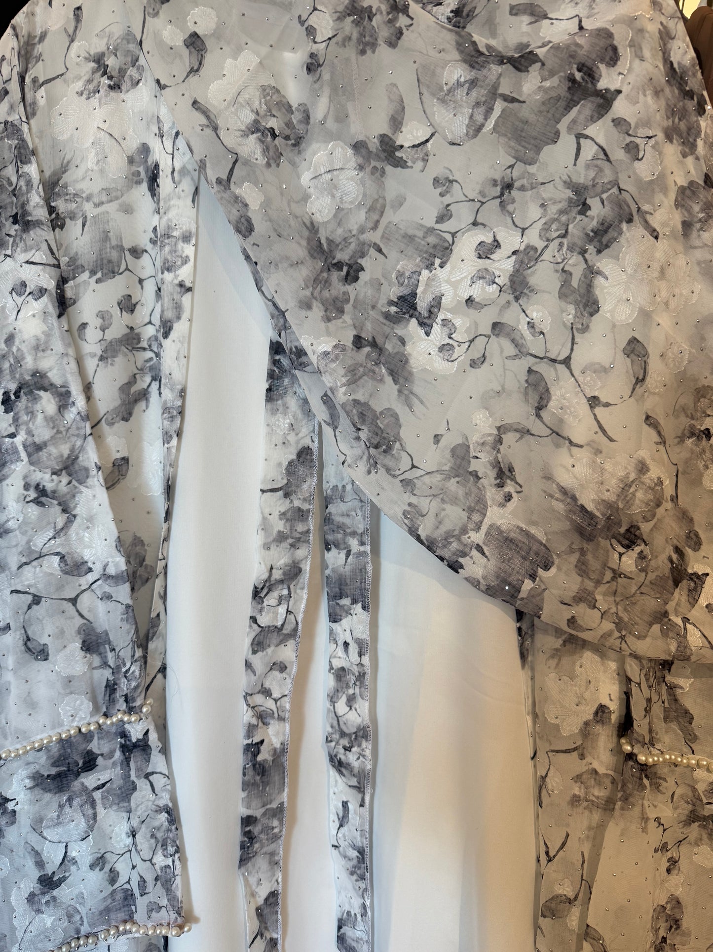 White Luxury Double Layer Floral Abaya – Dubai Collection