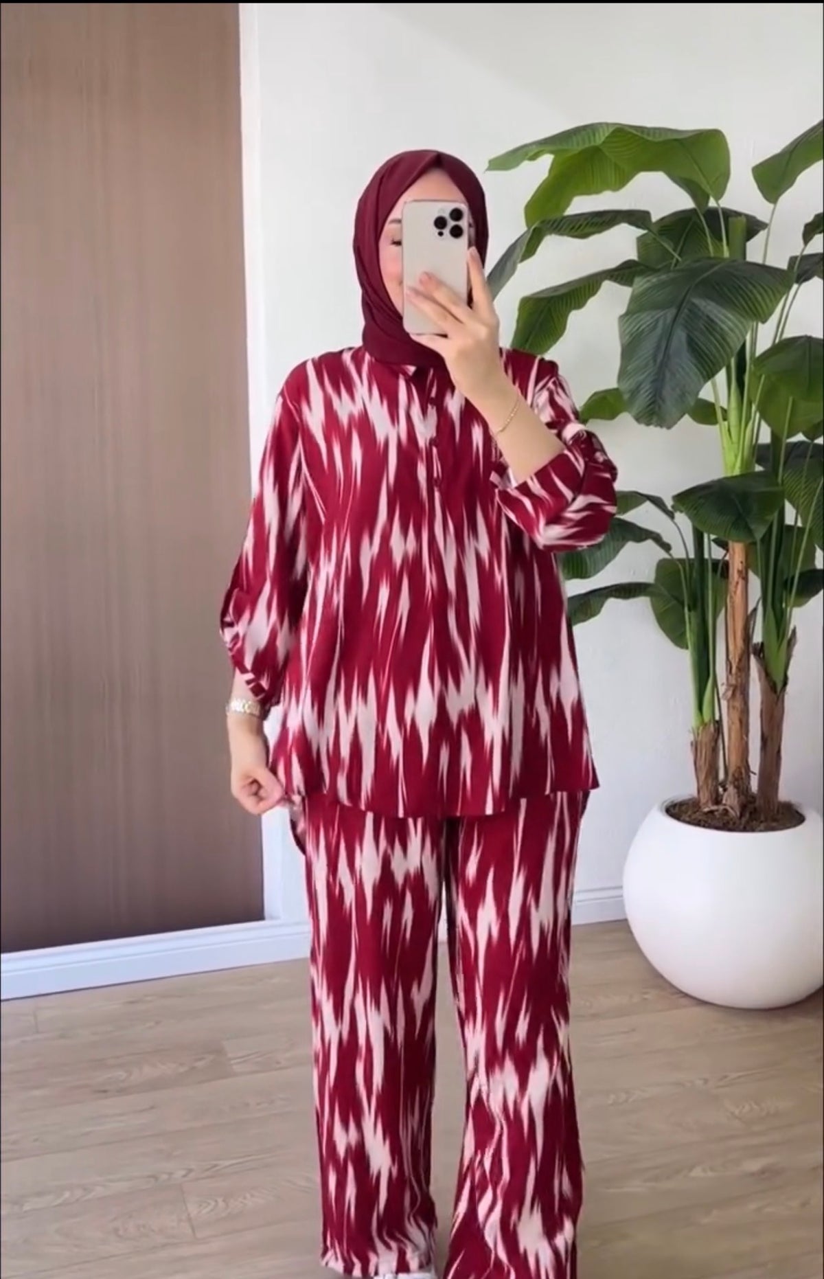 Maroon Abstract Print Two‑Piece Co‑ord Set - Chaddors