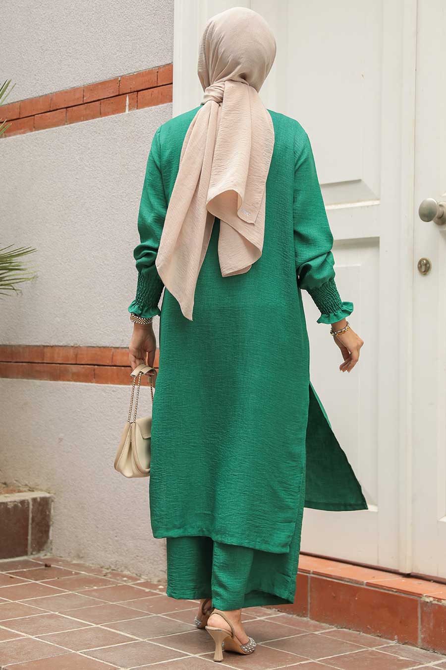 Green 2 Piece Turkish Suit