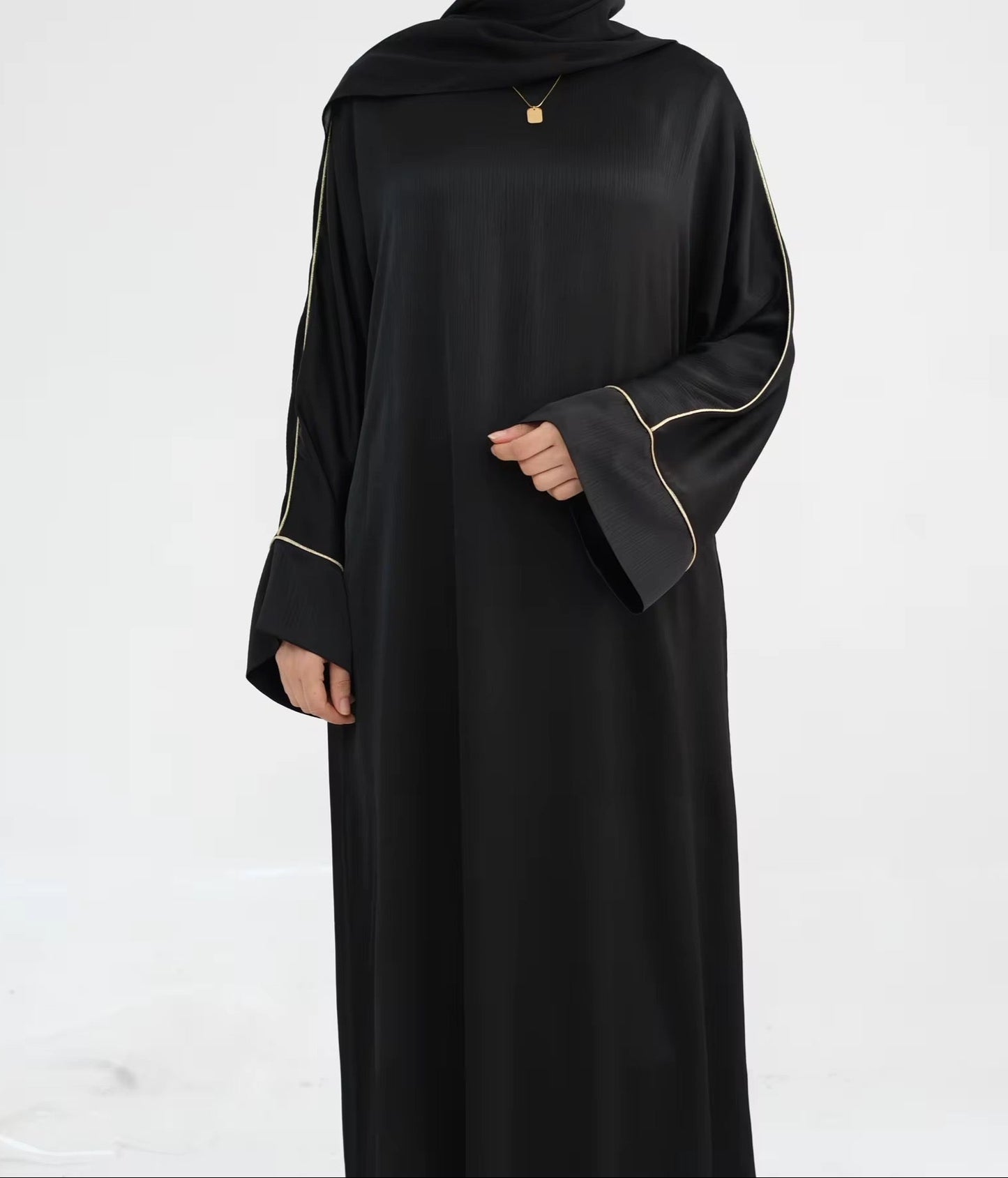 Wrinkle Satin Abaya