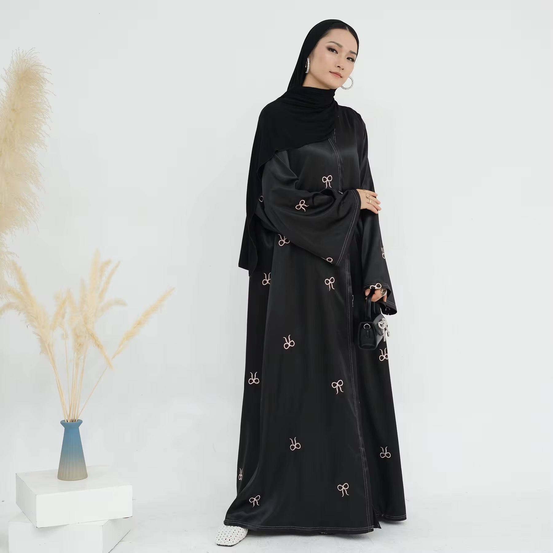 Front Open Bow Abaya - Chaddors