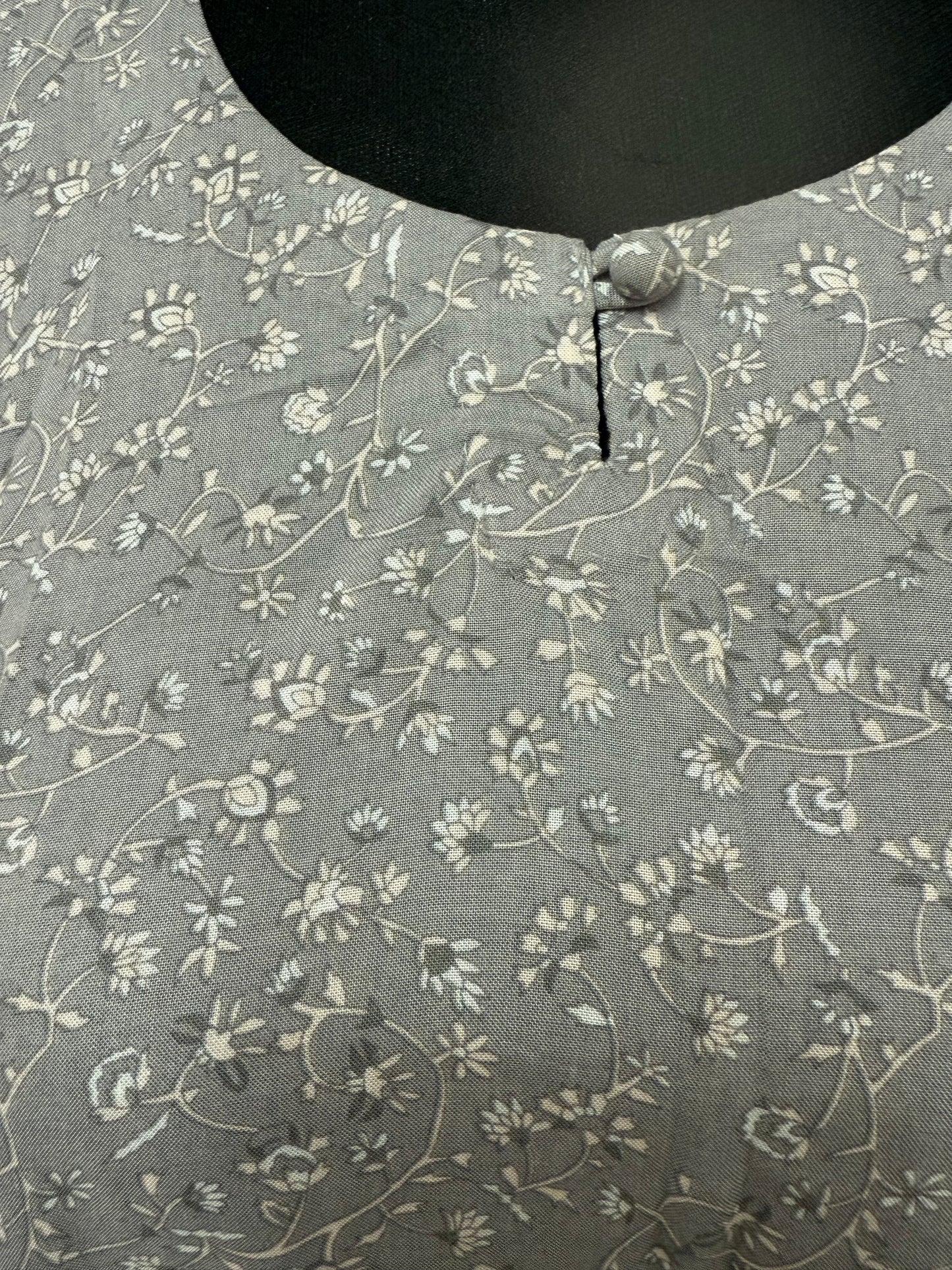 Gray Print Hajj Abaya