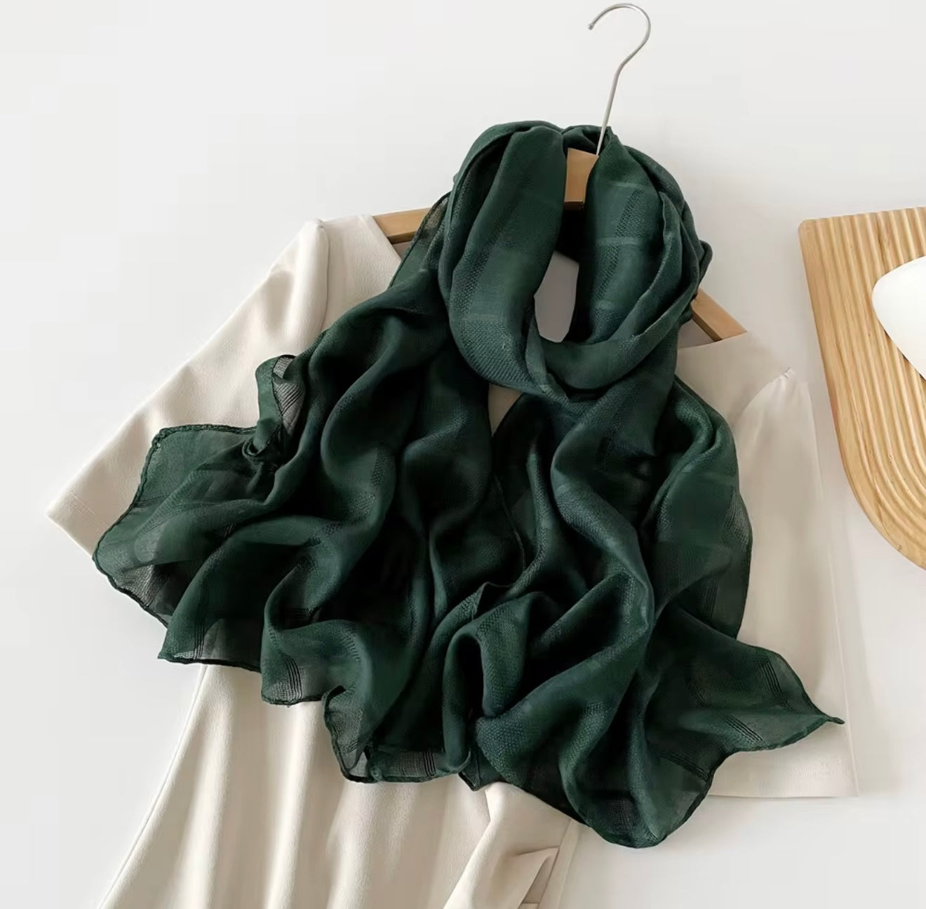 Soft Plaid Hijab + - Chaddors