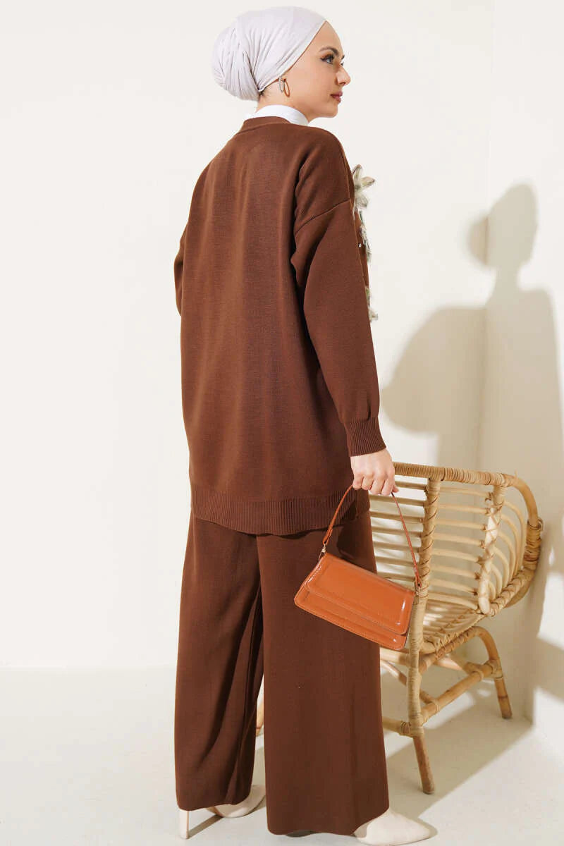 Chocolate Flowers Knitted Co-ord - Chaddors