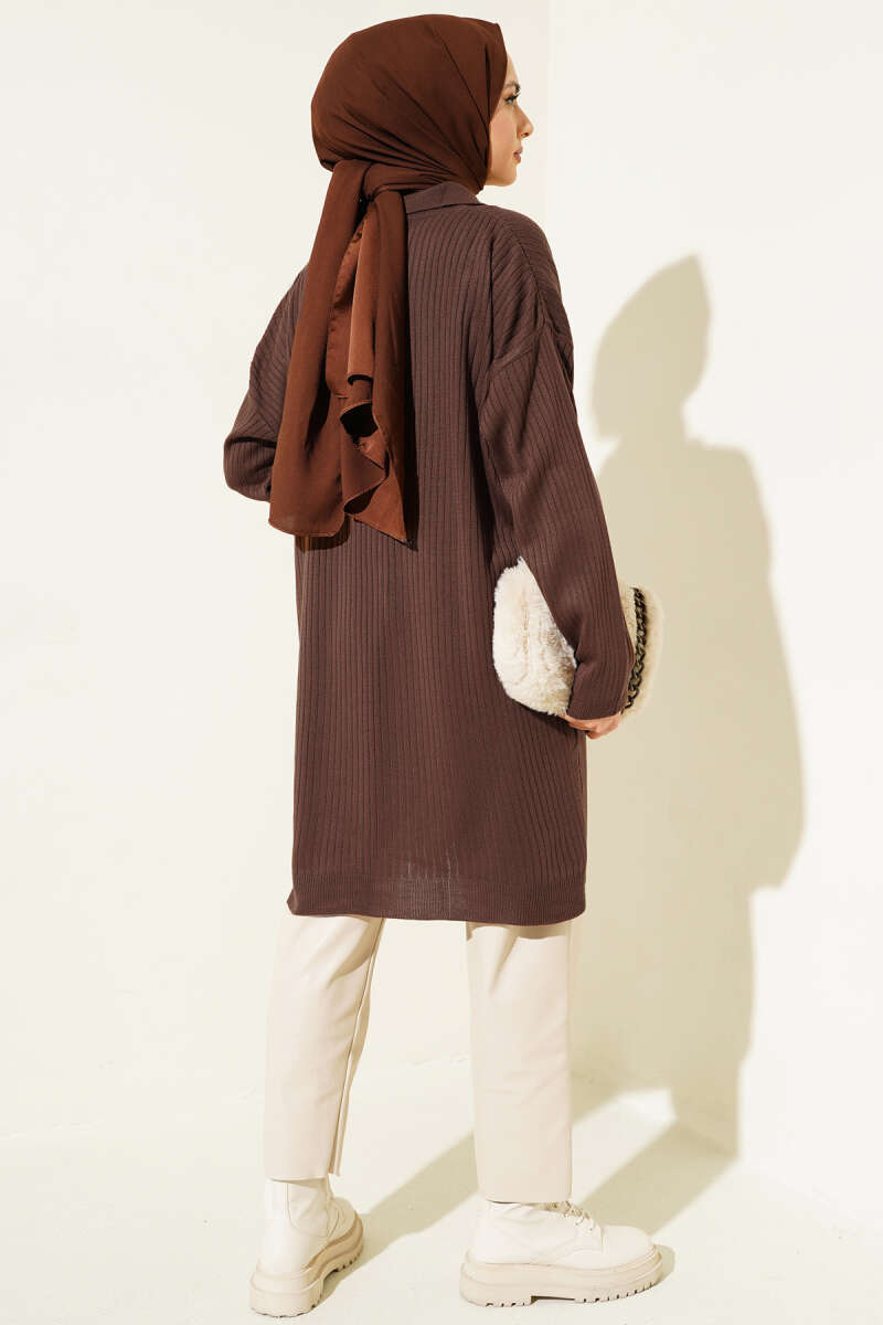 Collar Style Tunic Sweater +