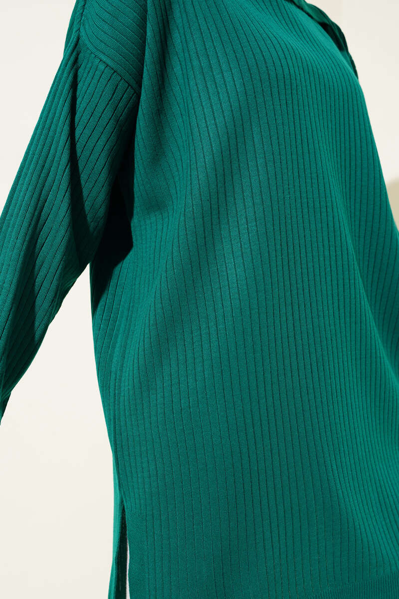 Collar Style Tunic Sweater +