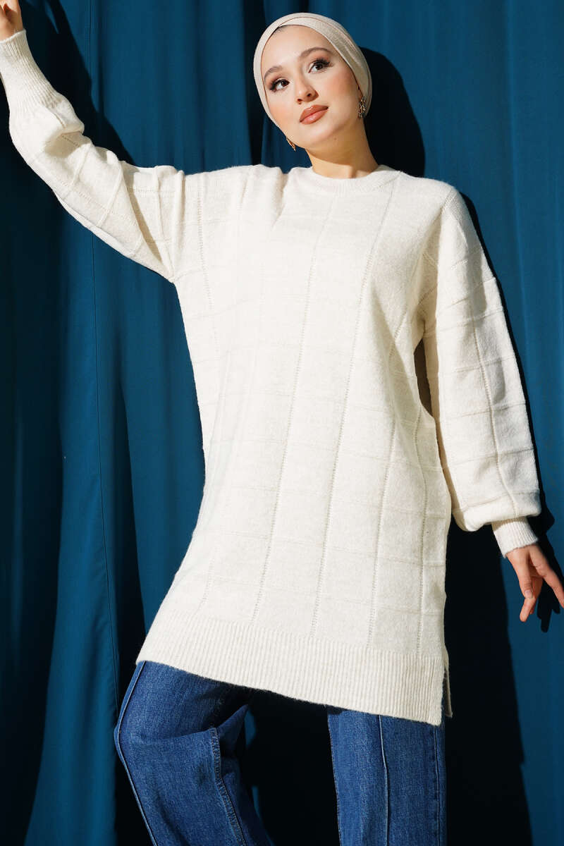 Square Patterned Soft Knit Tunic - Chaddors