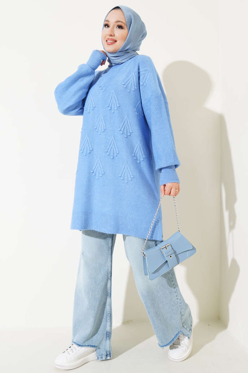 Embossed Tunic Sweater - Chaddors