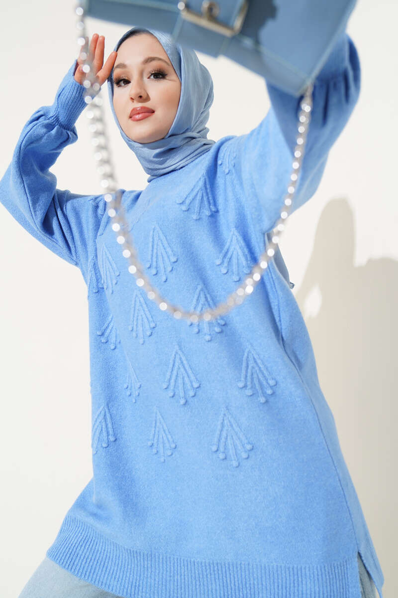 Embossed Tunic Sweater - Chaddors