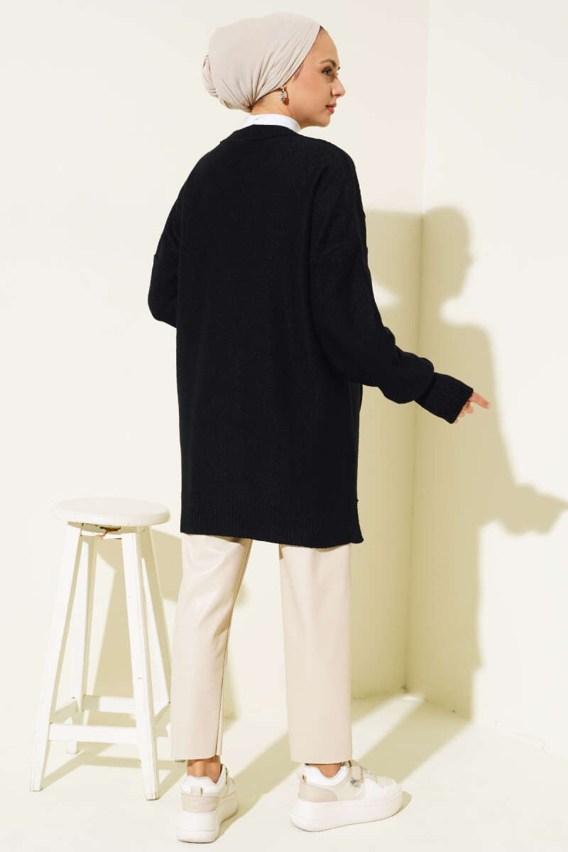 Embossed Tunic Sweater - Chaddors