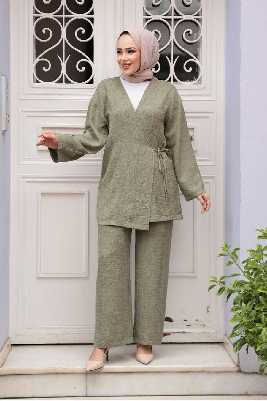 Olive Wrap-Style Modest Dual Set - Chaddors