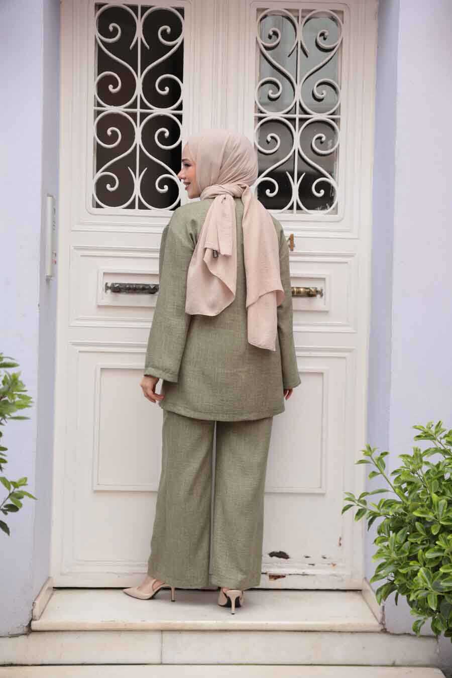 Olive Wrap-Style Modest Dual Set - Chaddors
