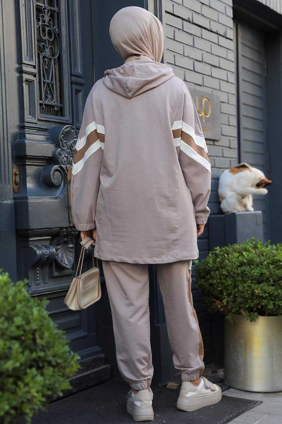 Modest Biscuit Sportswear Suit