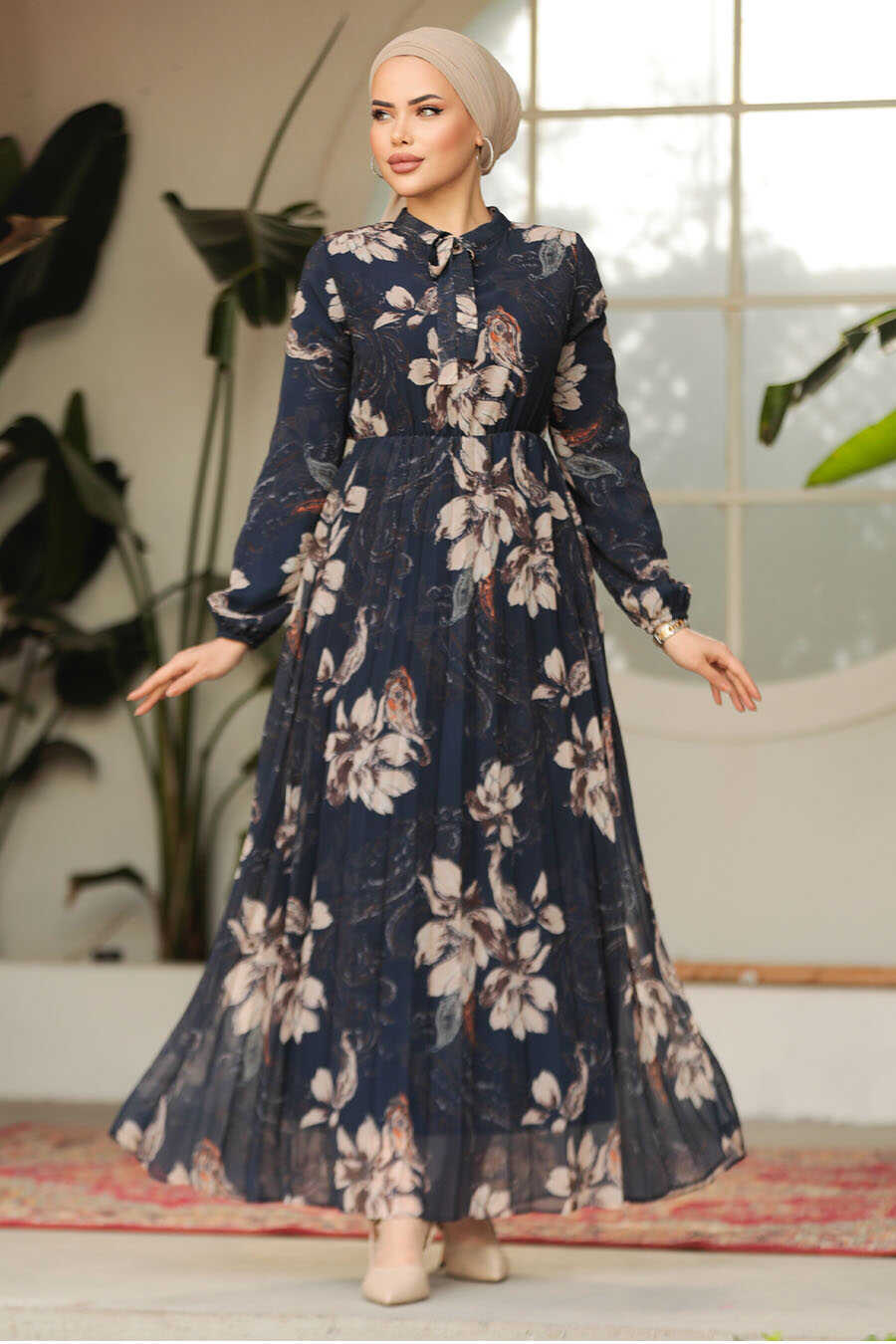 Midnight Petal Dress - Chaddors