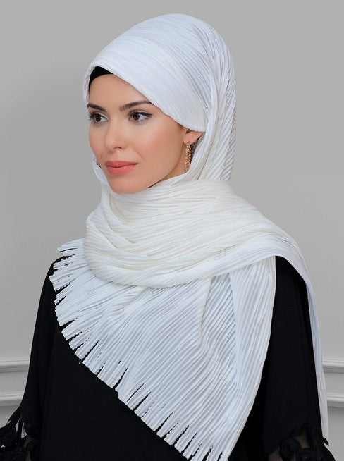 Off White Pleated Made Up Hijabs - Chaddors