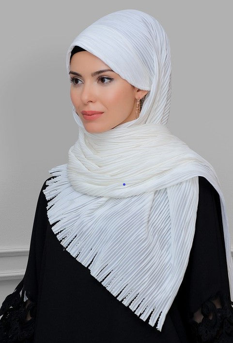 Off White Pleated Made Up Hijabs - Chaddors