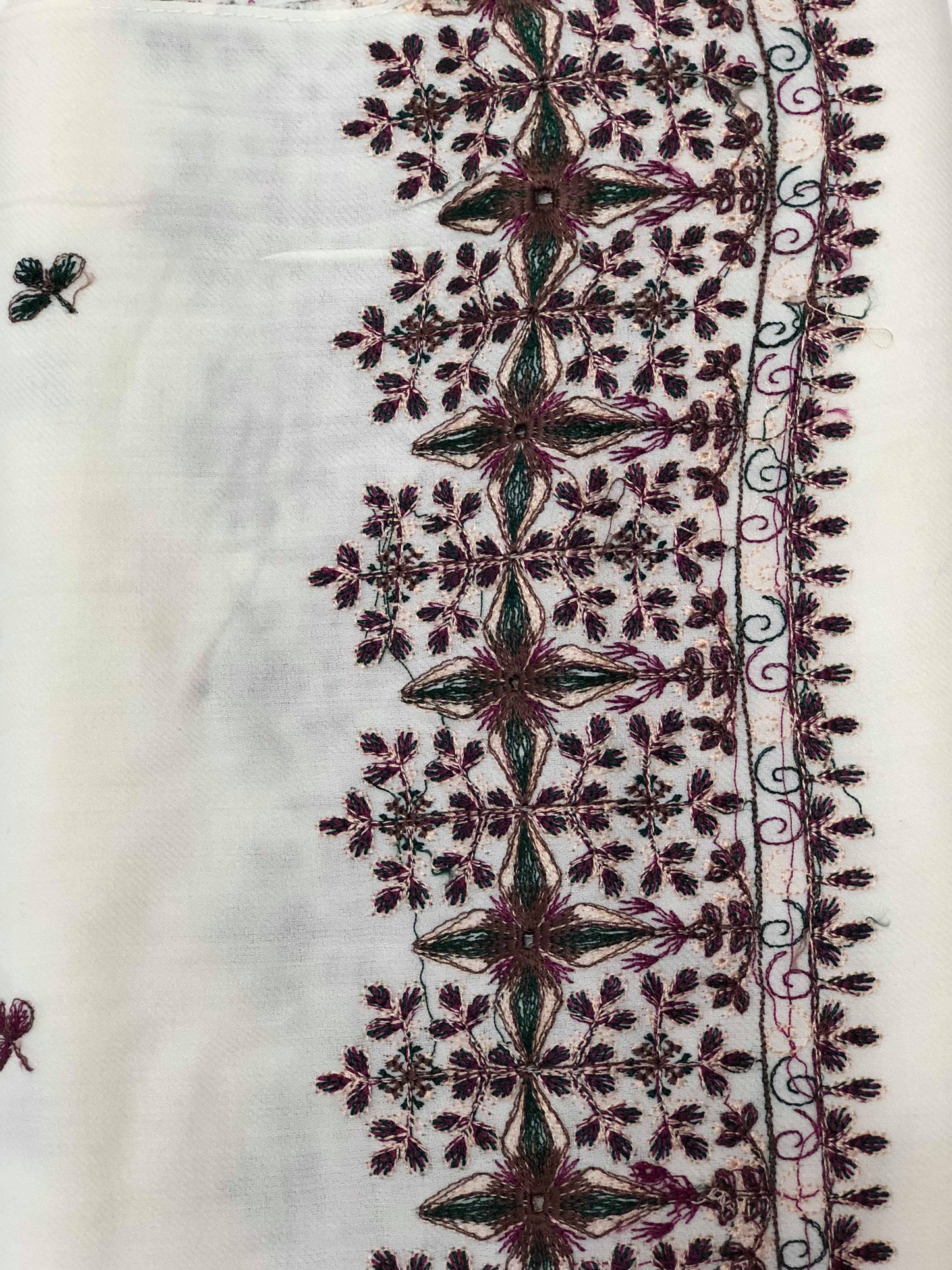 Off White Embroidered Pashmina - Chaddors