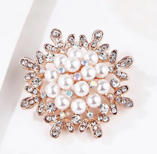 Pearls Flower Brooch