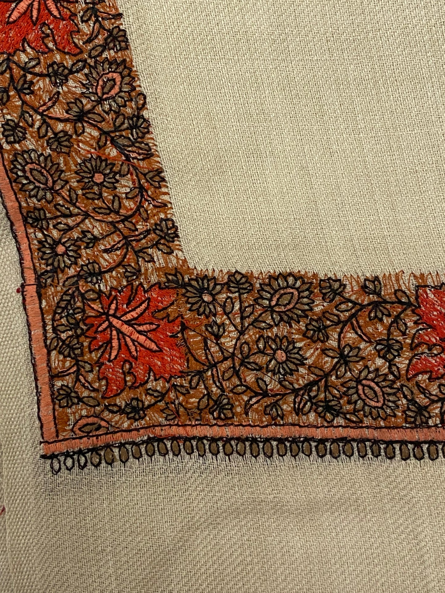 Imaan Pure Pashmina Embroidered Shawl