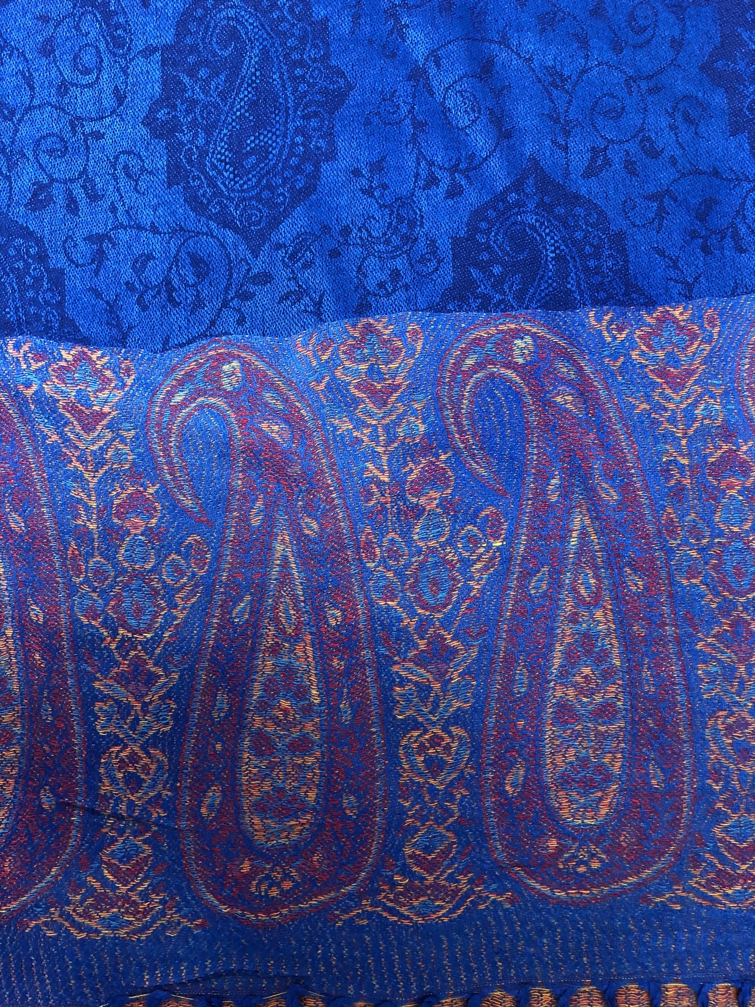 Royal Blue Border Pashmina - Chaddors