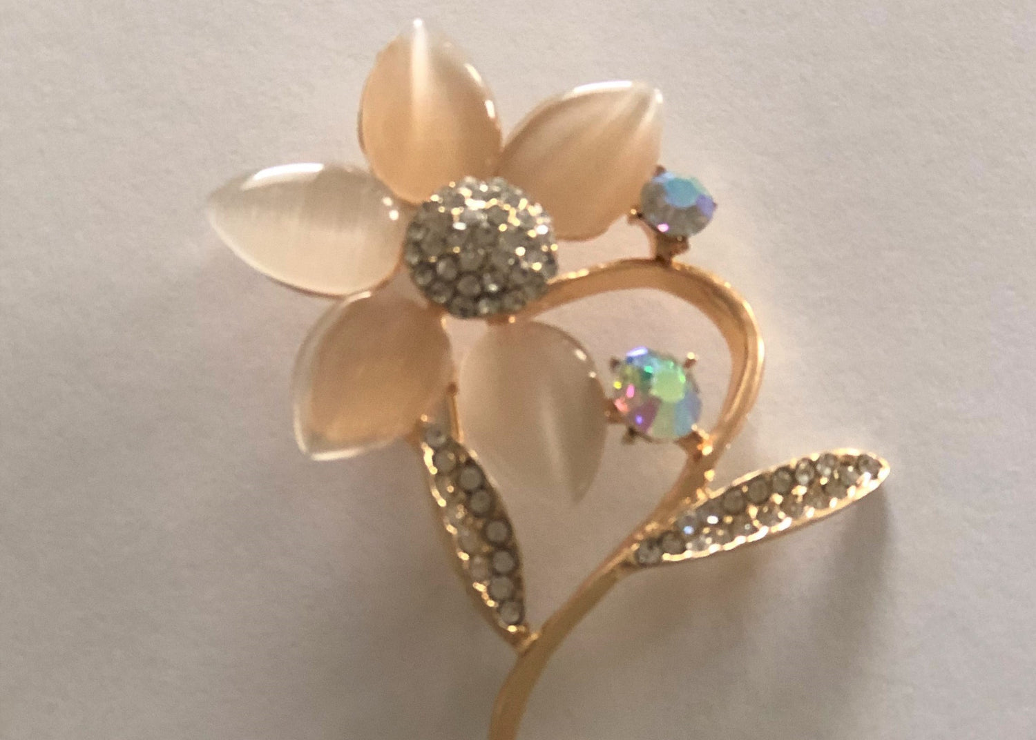 Flower Brooch - Chaddors