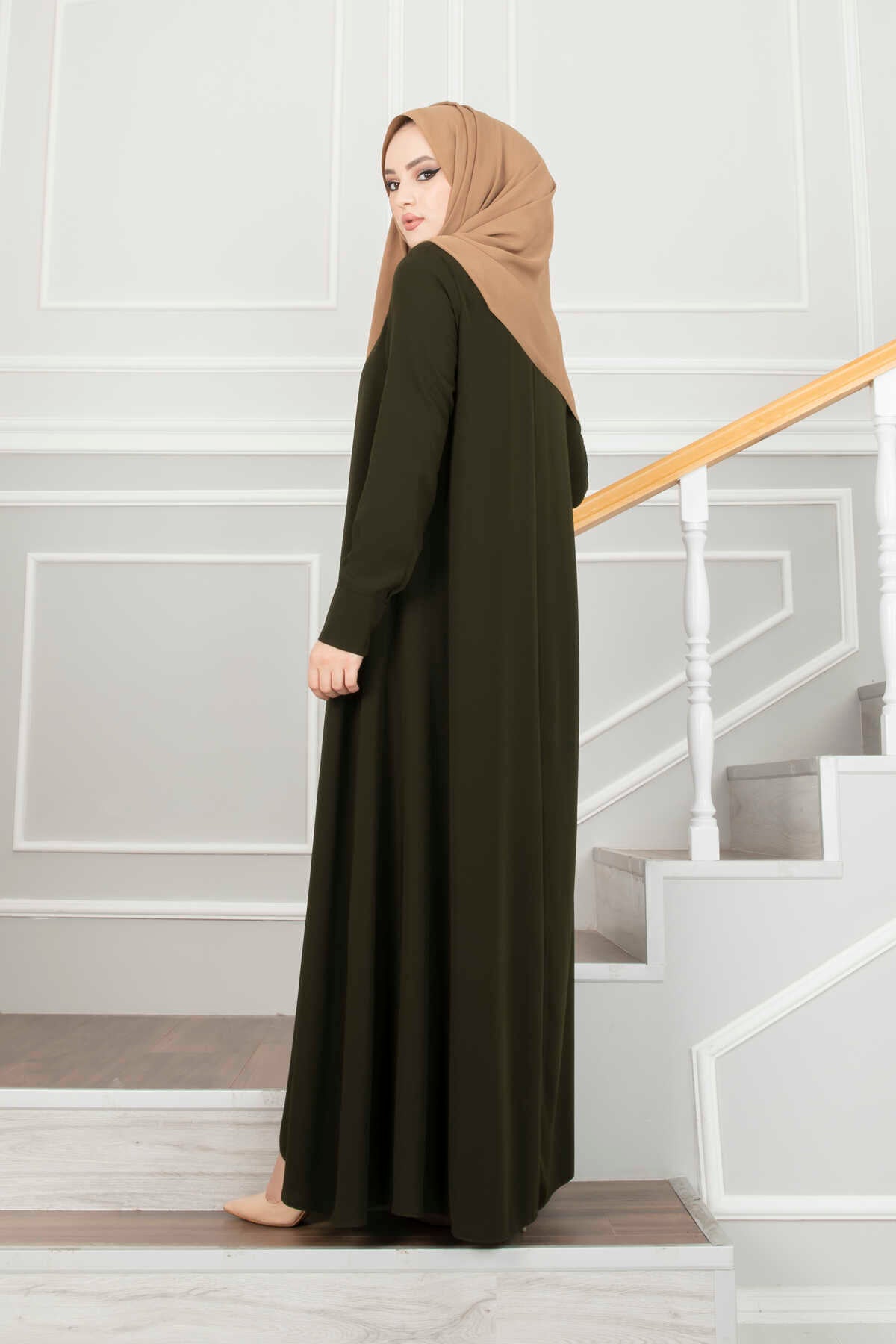 Tassel Detail Green Turkish Abaya - Chaddors