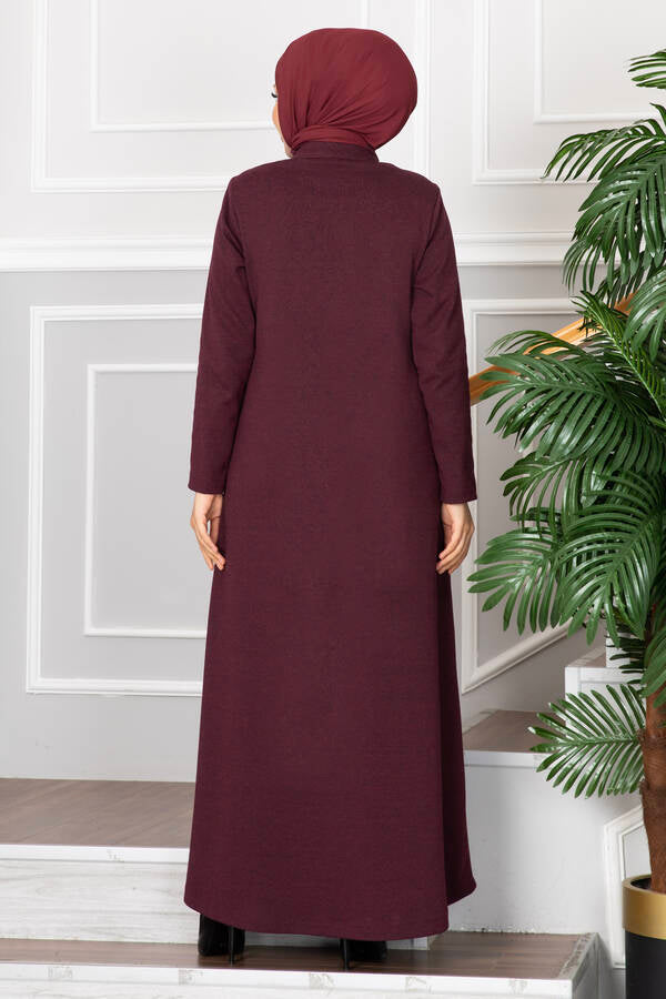 Studs Detail Turkish Abaya - Chaddors